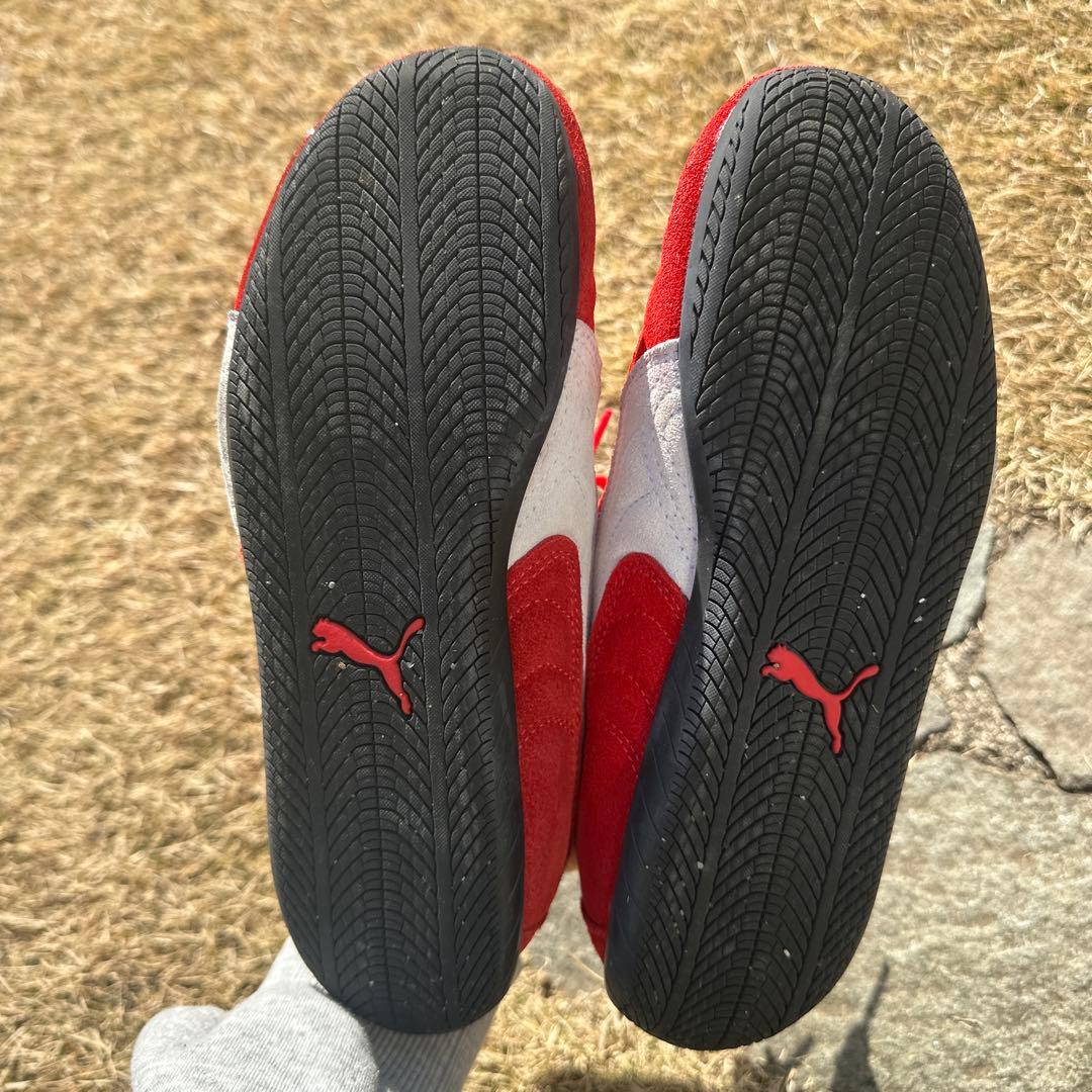 プーマ　スピードキャットOGスニーカー　赤