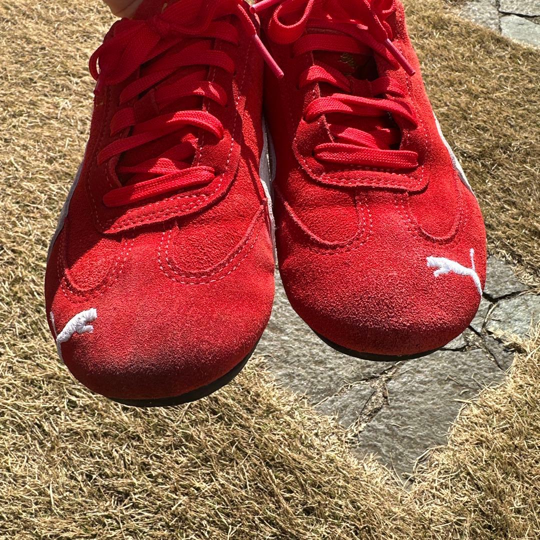 プーマ　スピードキャットOGスニーカー　赤