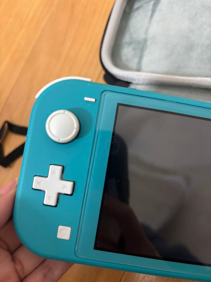 Nintendo Switch Lite ターコイズ本体 + ケース + 充電器