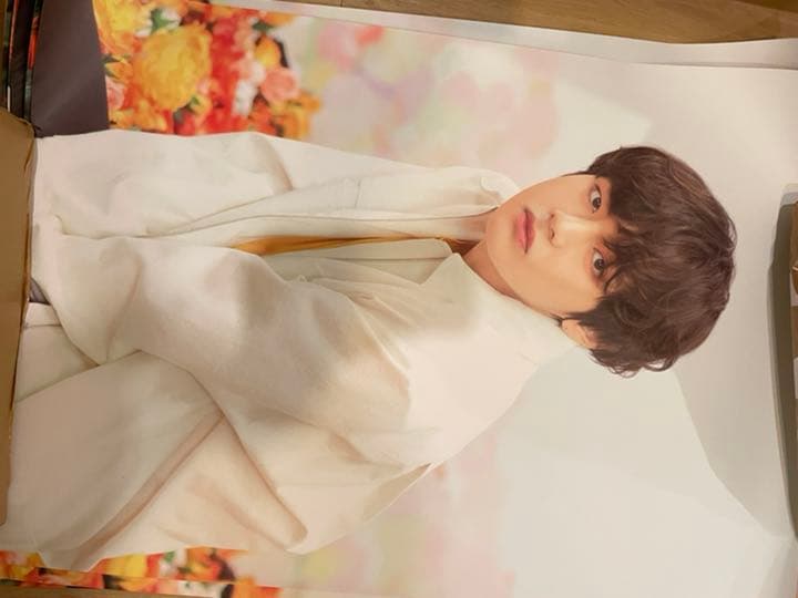 LOVE YOURSELFポスター