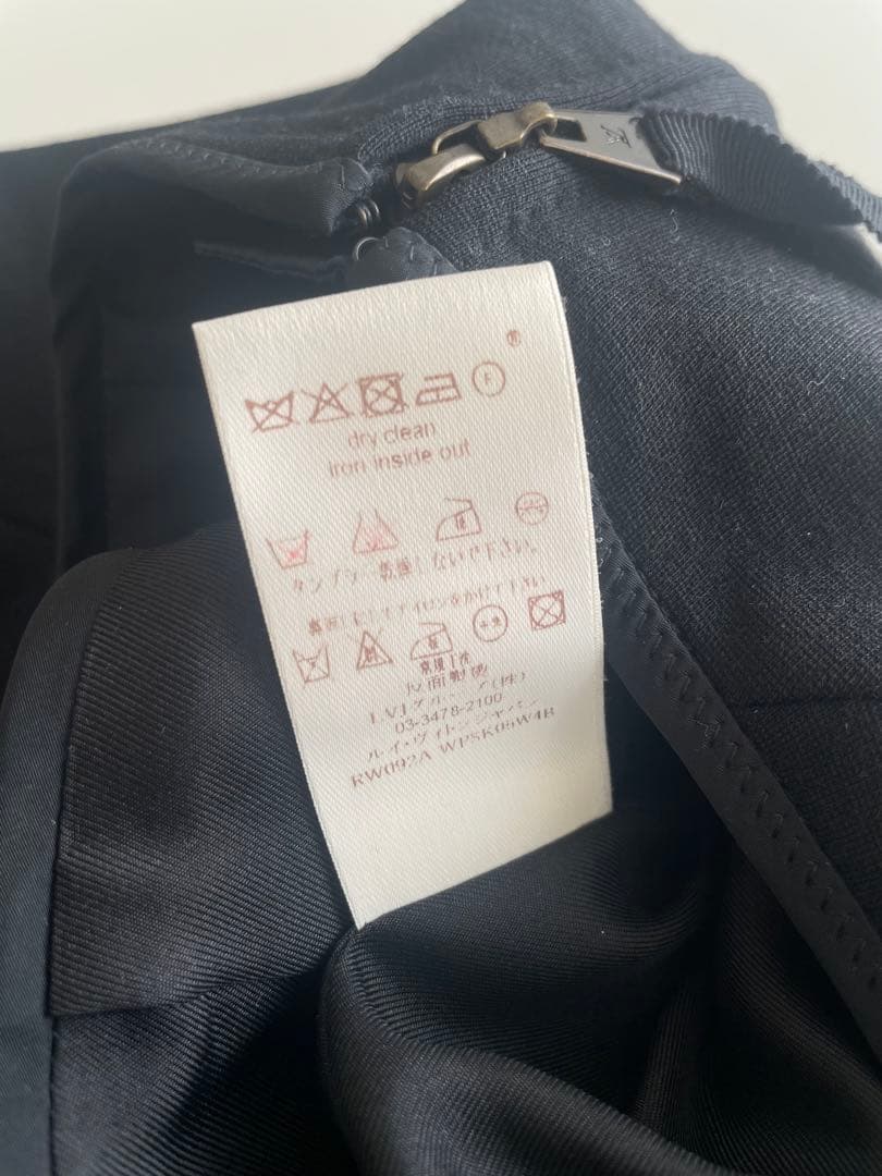 Louis Vuitton ブラックスカート