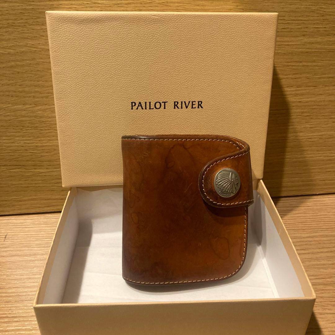 PAILOT  二つ折り財布 レザー
