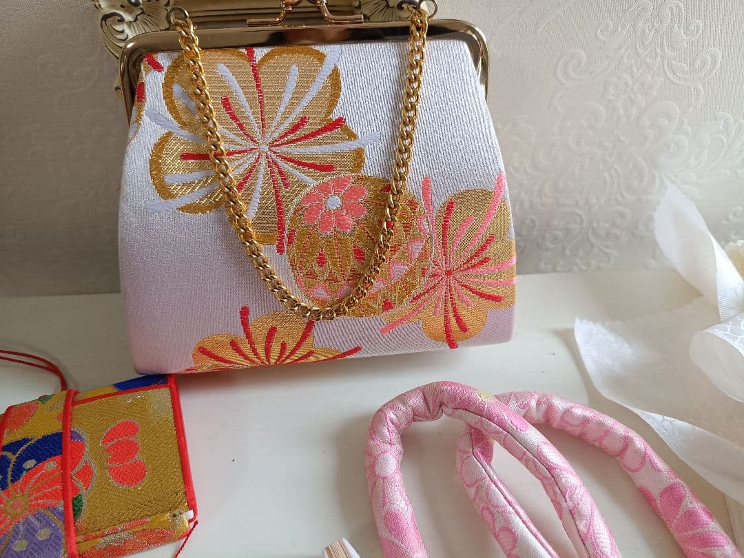 専用です☆上質☆正絹☆ピンク系の着物と白の作り帯☆七五三セット