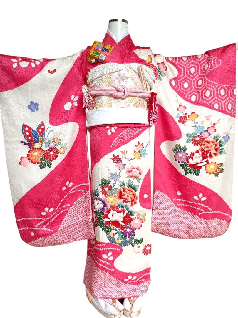 専用です☆上質☆正絹☆ピンク系の着物と白の作り帯☆七五三セット