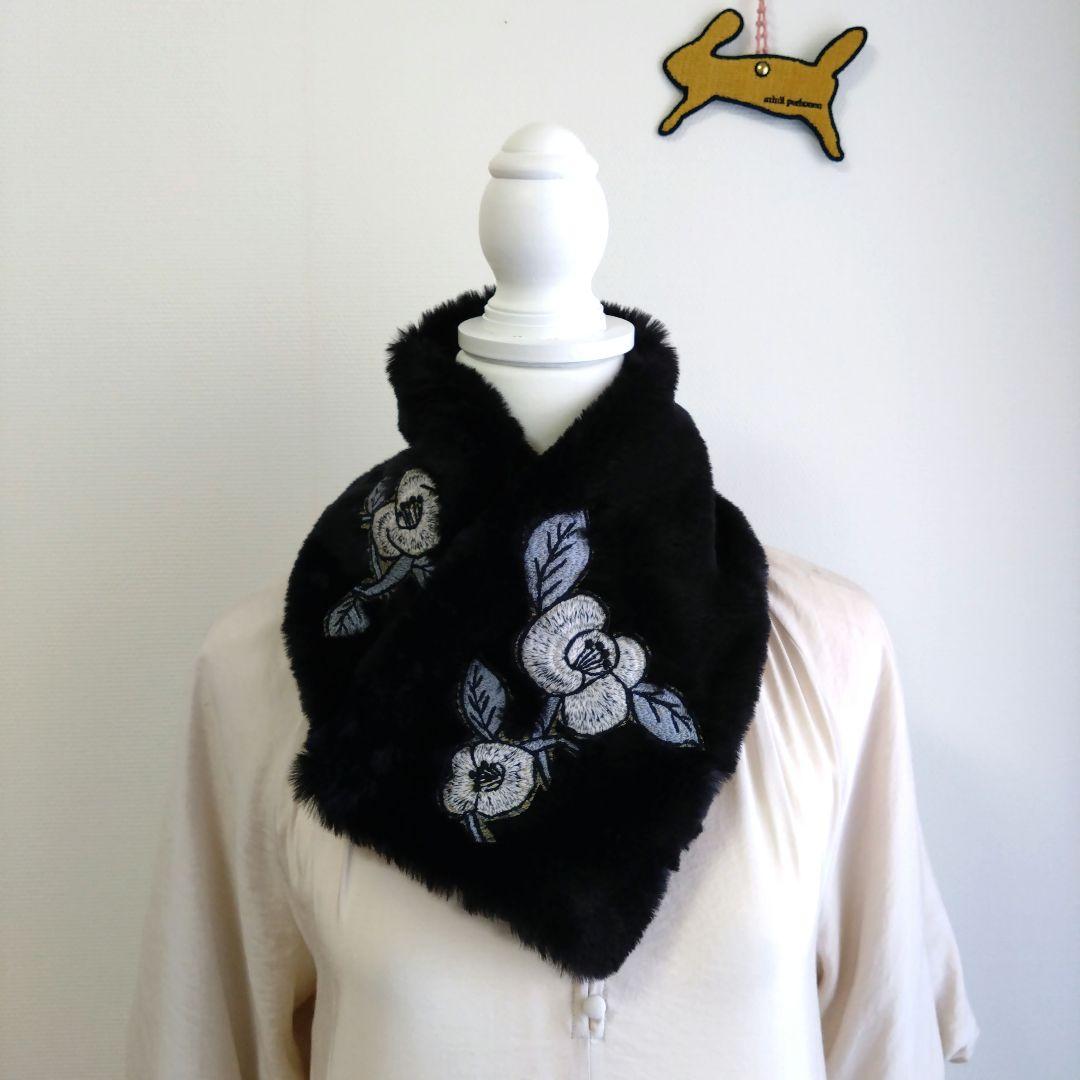 【ミナペルホネン】ハンドメイド　マフラー　swing camellia