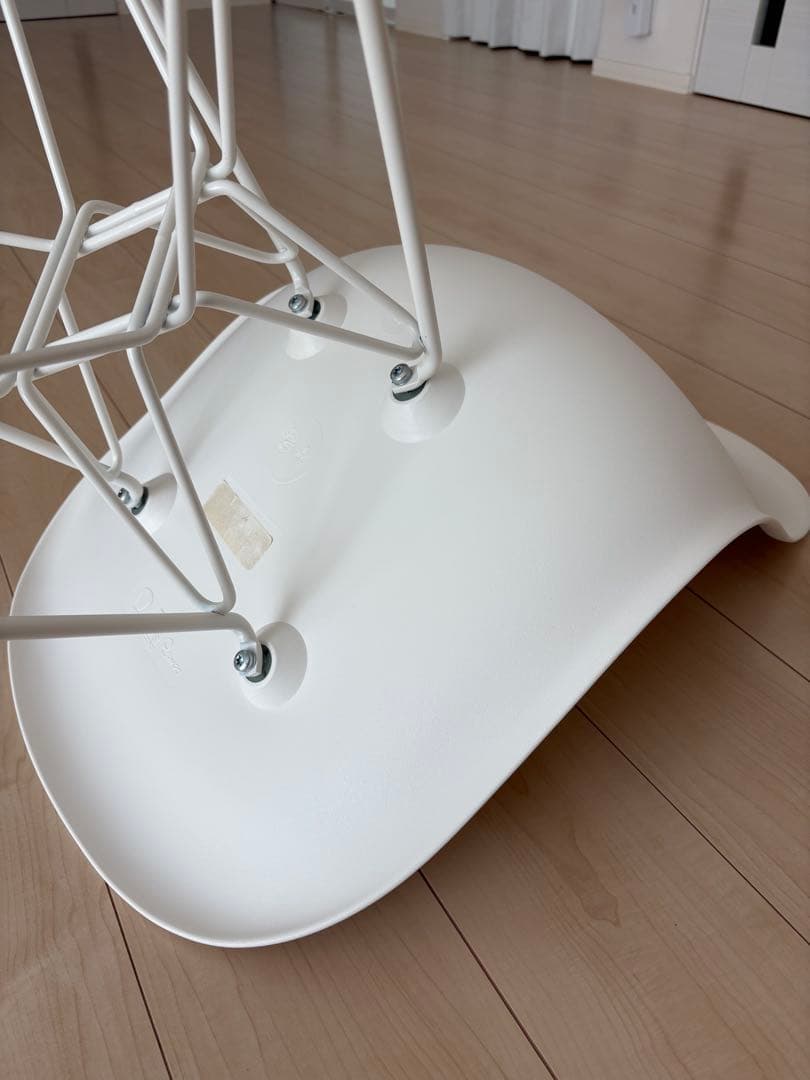 【最終価格】★美品★正規品 イームズ シェルサイドチェア ホワイト〈USA製〉④