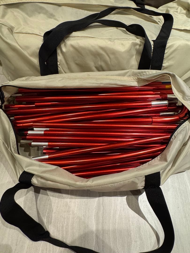 zx26590 リビングシェルロングProアイボリー レッドフレーム