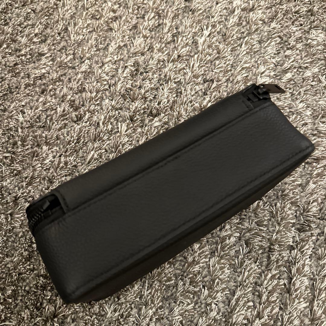 ルイヴィトン LOUIS VUITTON アエログラム ウエラブル