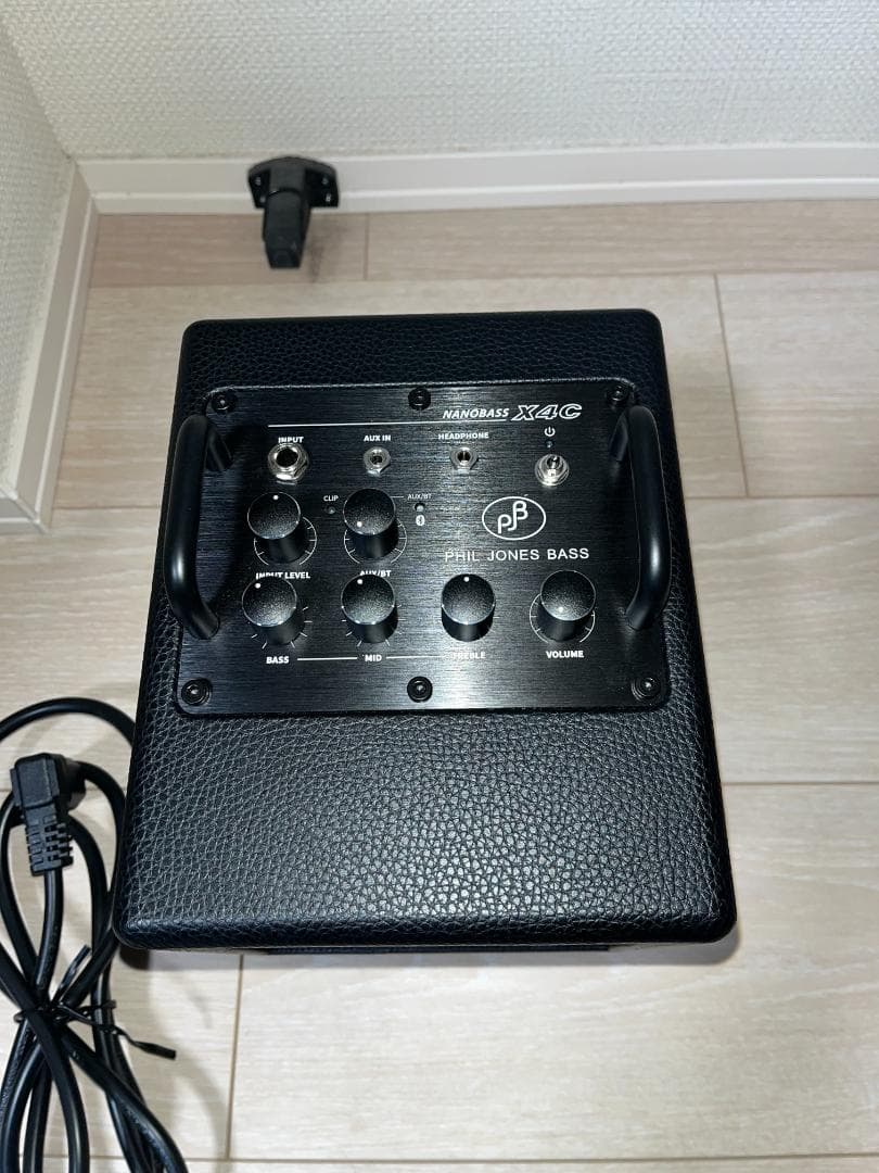 PHIL JONES BASS/ NANOBASS X4C Black　美品