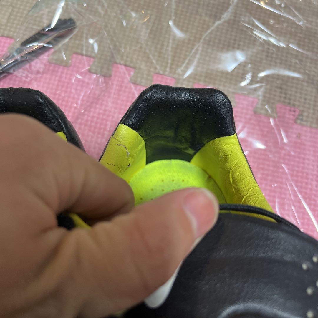 サッカースパイク　ナイキ　マジスタ　オーパス