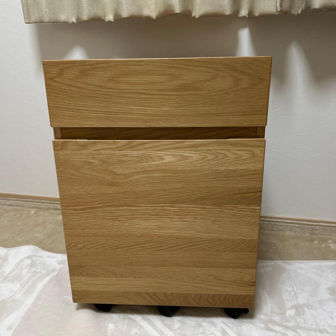 無印良品　オーク無垢材　キャビネット