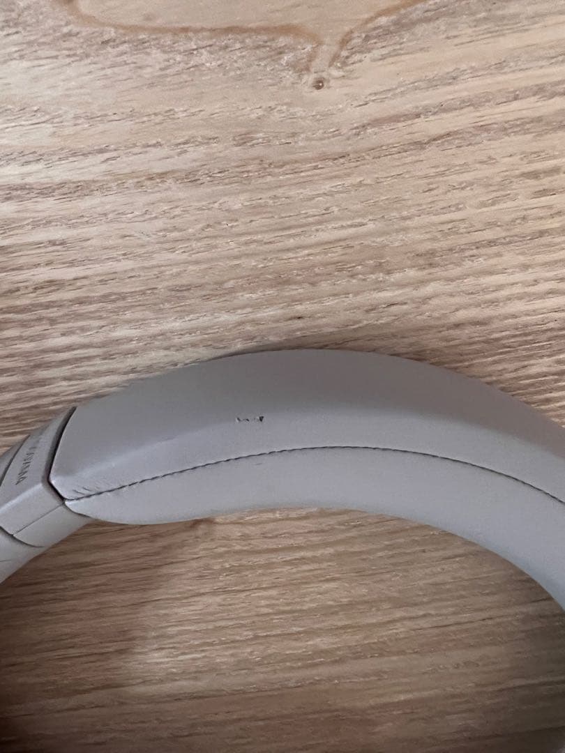 SONY ワイヤレスヘッドホン グレー　WH-1000XM4 ヘッドバンド傷あり