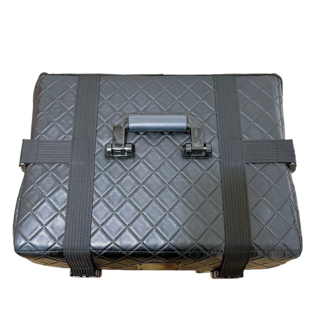 【美品】プロ仕様　LUVODI メイクボックスキャリー　大容量 3WAY