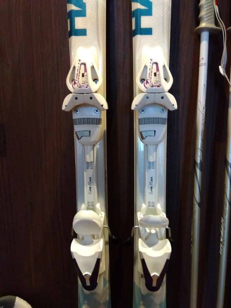 綺麗/HANSON/学生・レディース用/スキーセット/メンテ・WAX済み✔