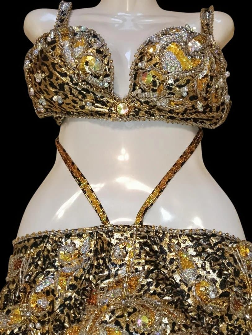 【新品Sale】エジプト製デザイナーズベリーダンス衣装Gold《豹》