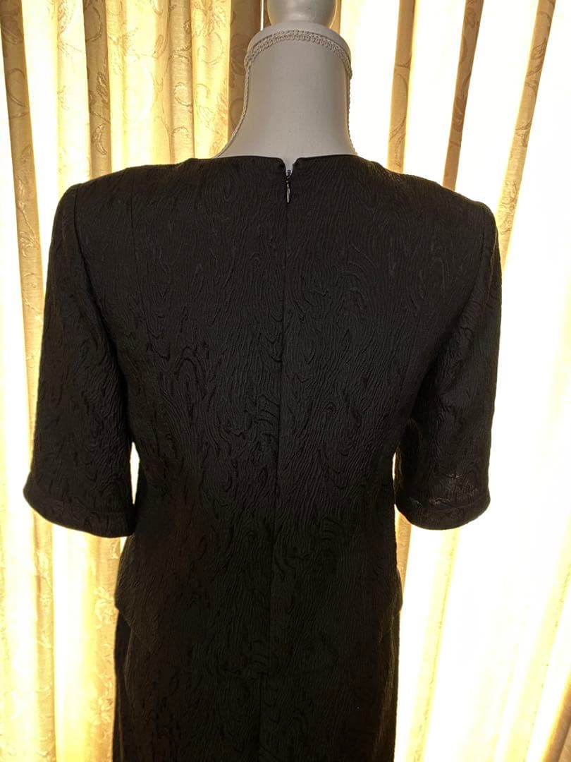 ジャンニバレンチノ　高級礼服三点セットスーツ