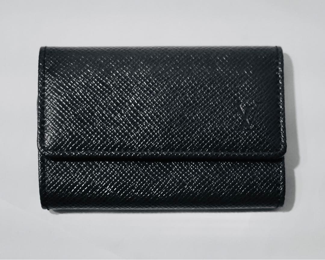 Louis Vuitton ブラック エピレザー キーケース
