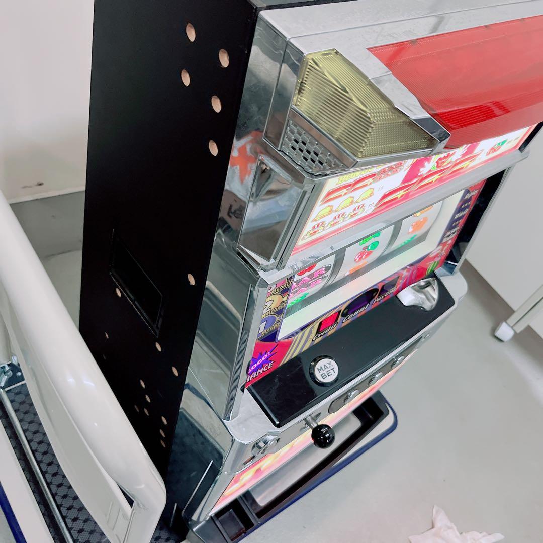 送料無料　スロット　パチスロ　ゴーゴージャグラー2 実機　不要