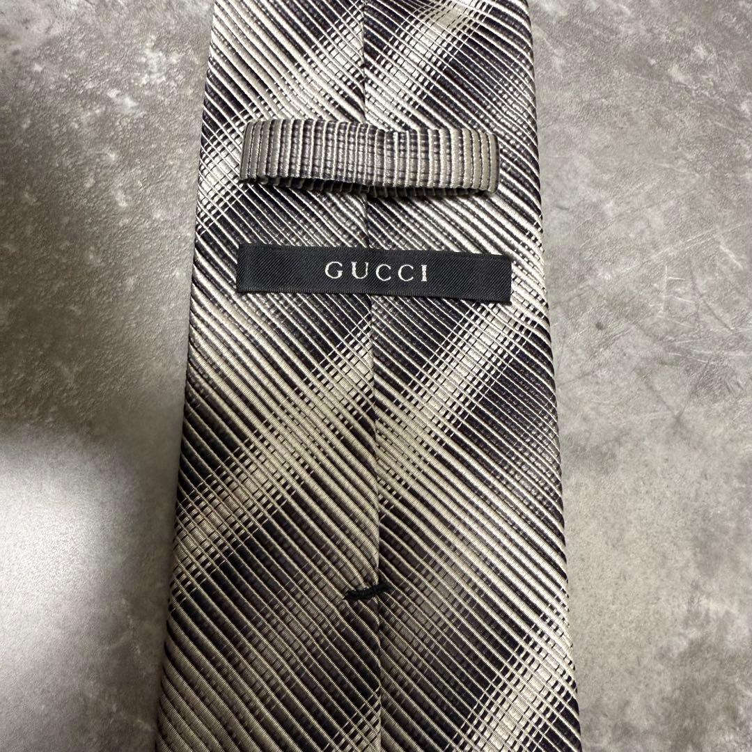 【✨極美品✨】GUCCI グッチ ネクタイ ストライプ シルバー系 結婚式 光沢