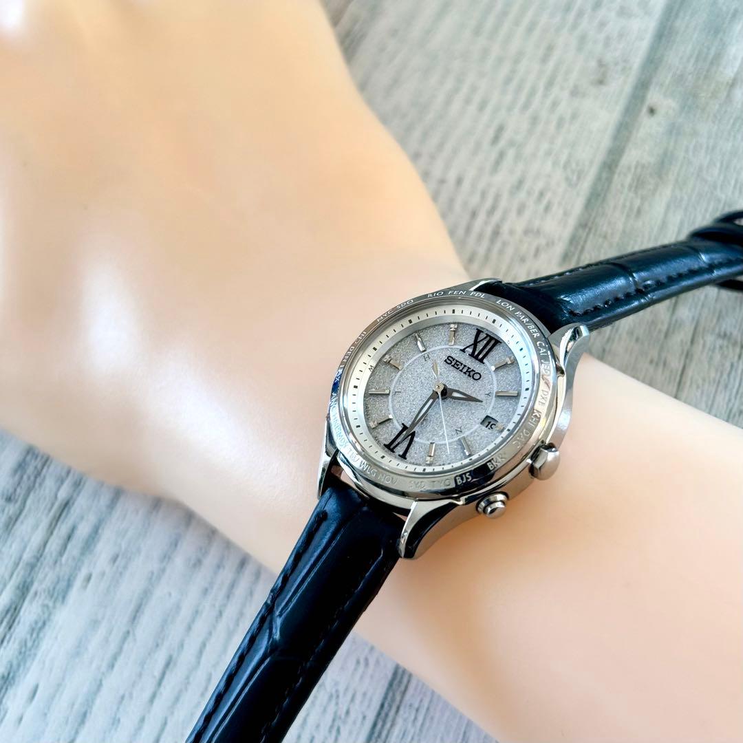 【希少】SEIKO ルキア 腕時計 1B25-0AH0 電波ソーラー ラメ文字盤