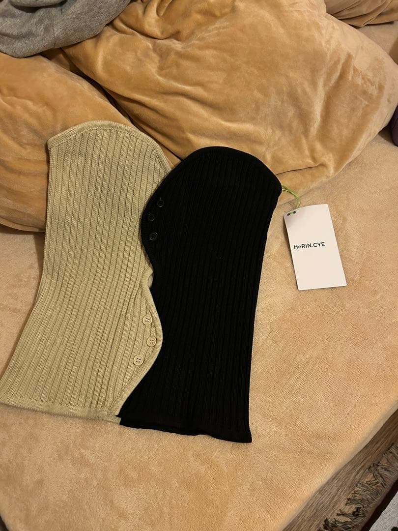 トップス HeRIN.CYE mio yanase Wave knit bustier