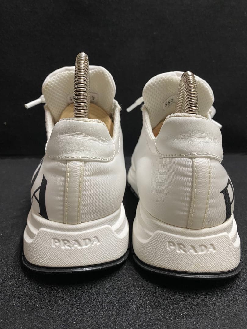 プラダ　レディース　スニーカー 美品　ホワイト　36 1/2 ルイヴィトン