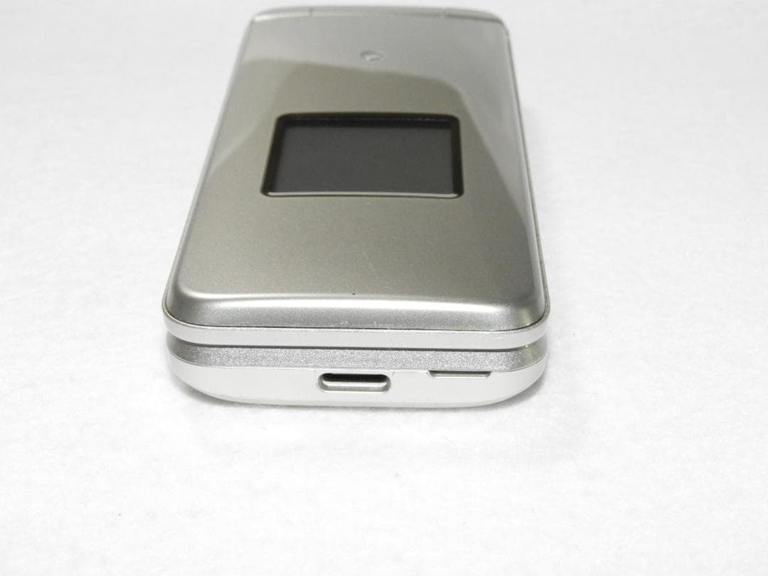 KYOCERA かんたんケータイ KYF41 au SIMフリー 4G LTE