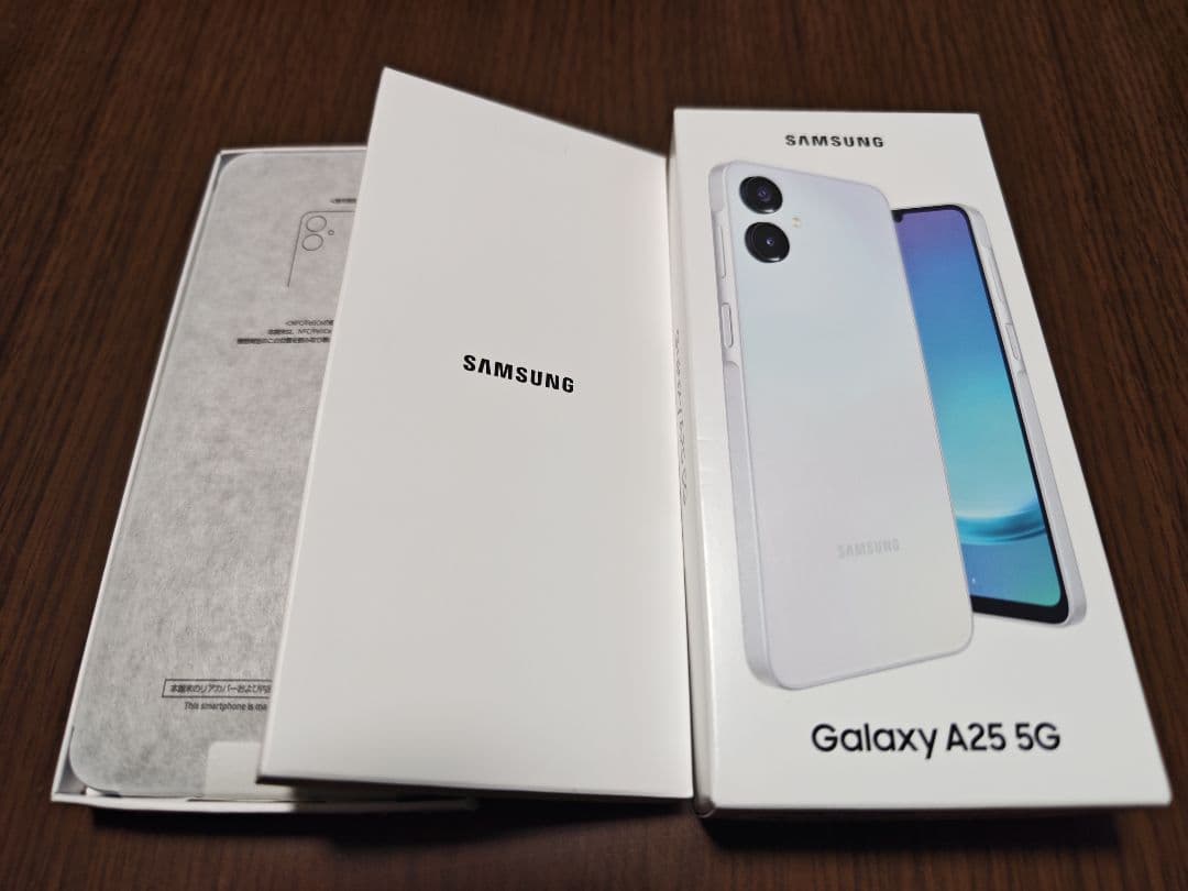 GALAXY A25 新品 未使用　UQ版