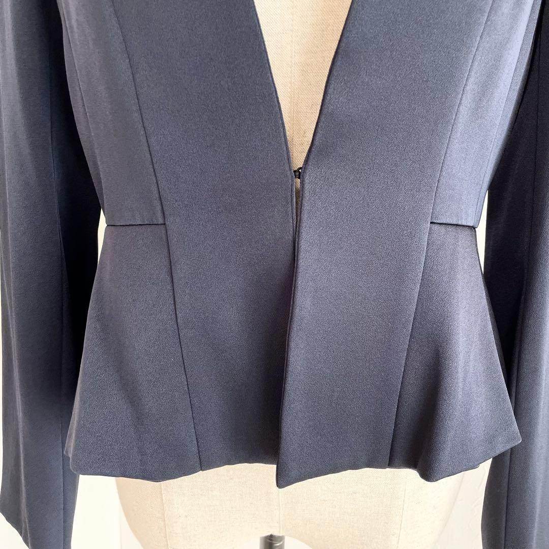 【美品】ANAYI トリアセサテン　ぺプラムノーカラージャケット　ネイビー　38