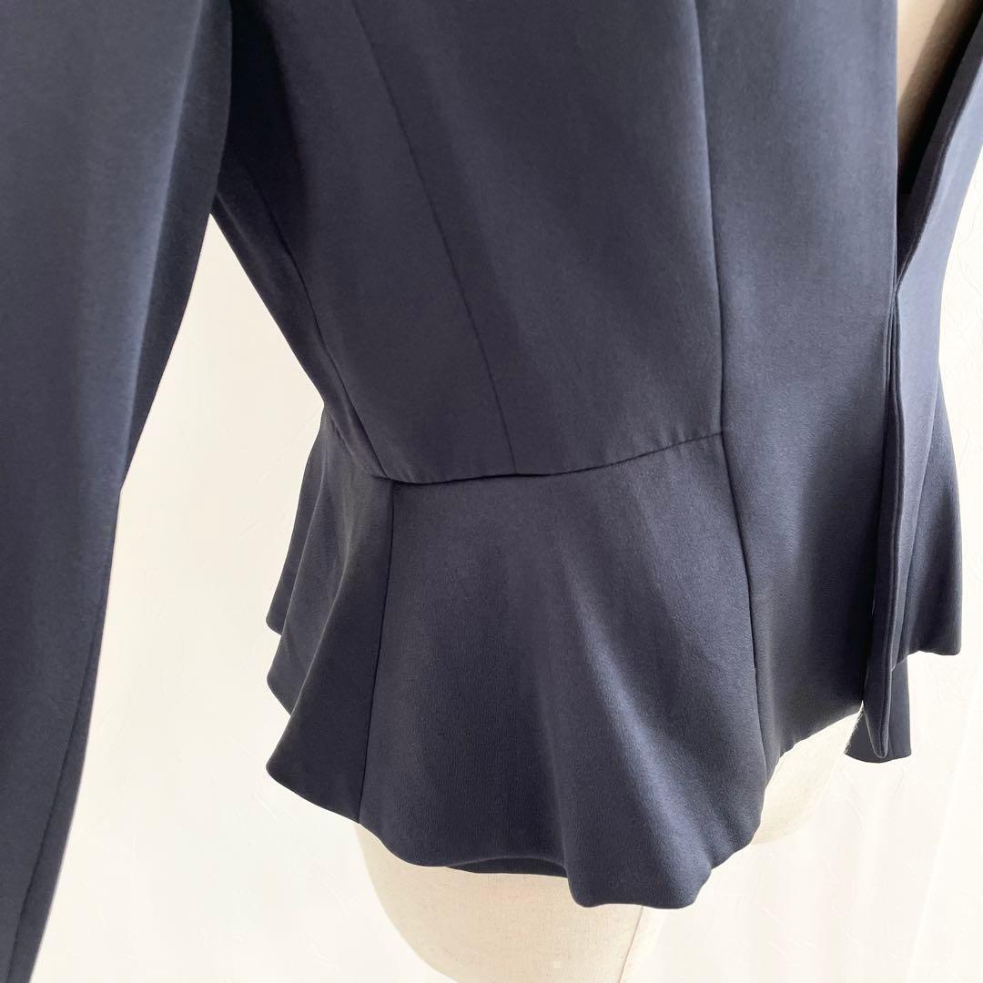 【美品】ANAYI トリアセサテン　ぺプラムノーカラージャケット　ネイビー　38