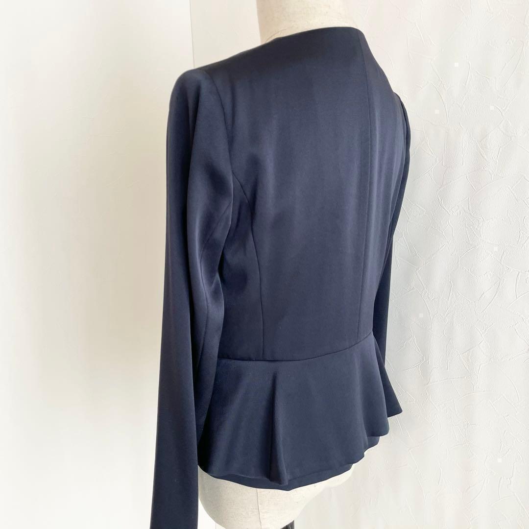 【美品】ANAYI トリアセサテン　ぺプラムノーカラージャケット　ネイビー　38