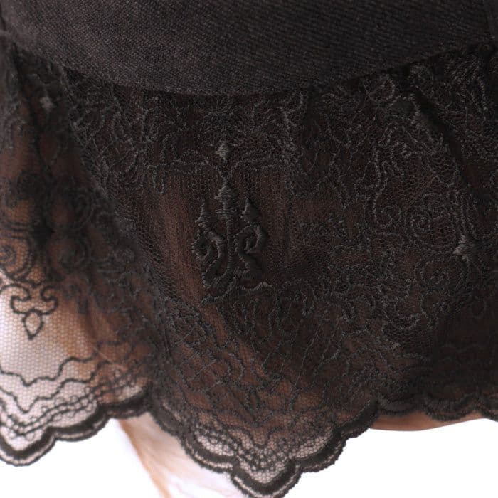 Moi-même-Moitié モワティエ 燭台エンブレム ボンネット