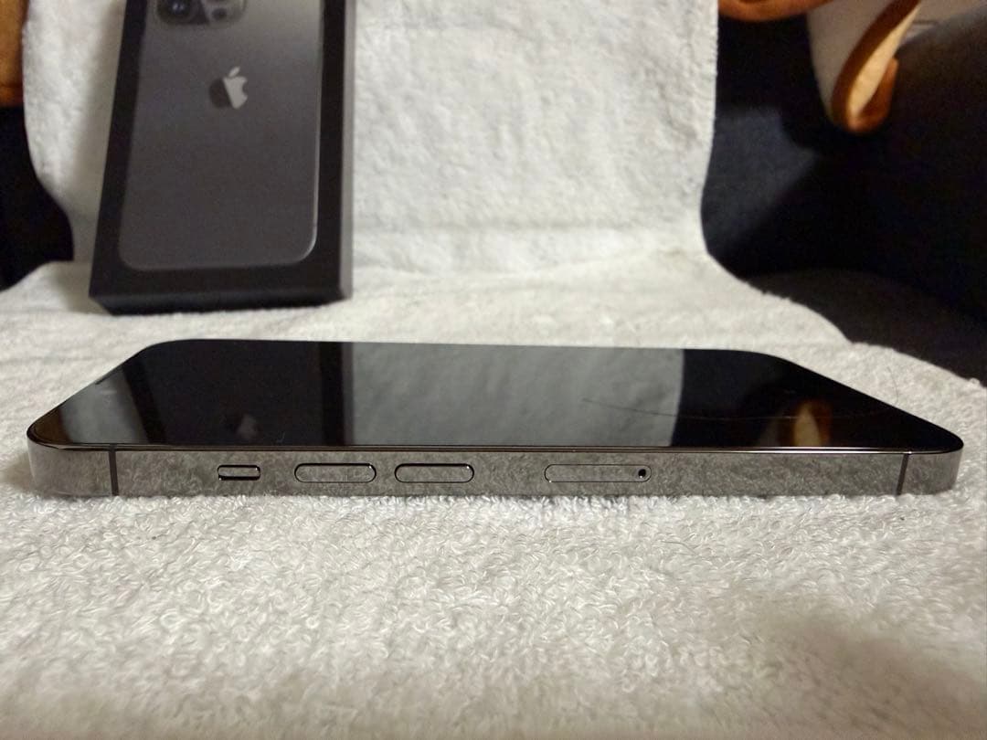 【極美品】Apple iPhone 13 Pro グラファイト 本体 箱付き