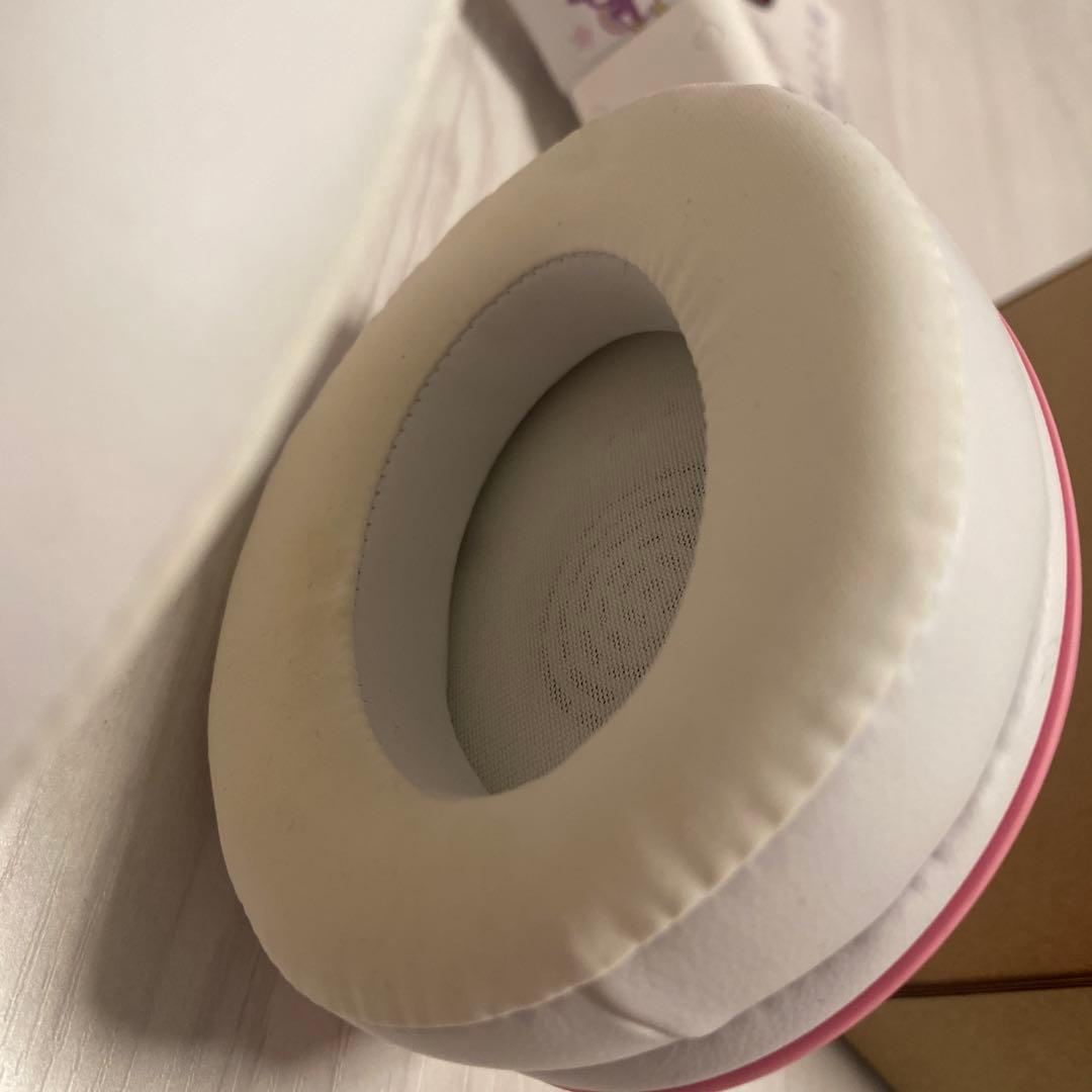 Razer Hello Kitty and Friends ワイヤレスヘッドホン