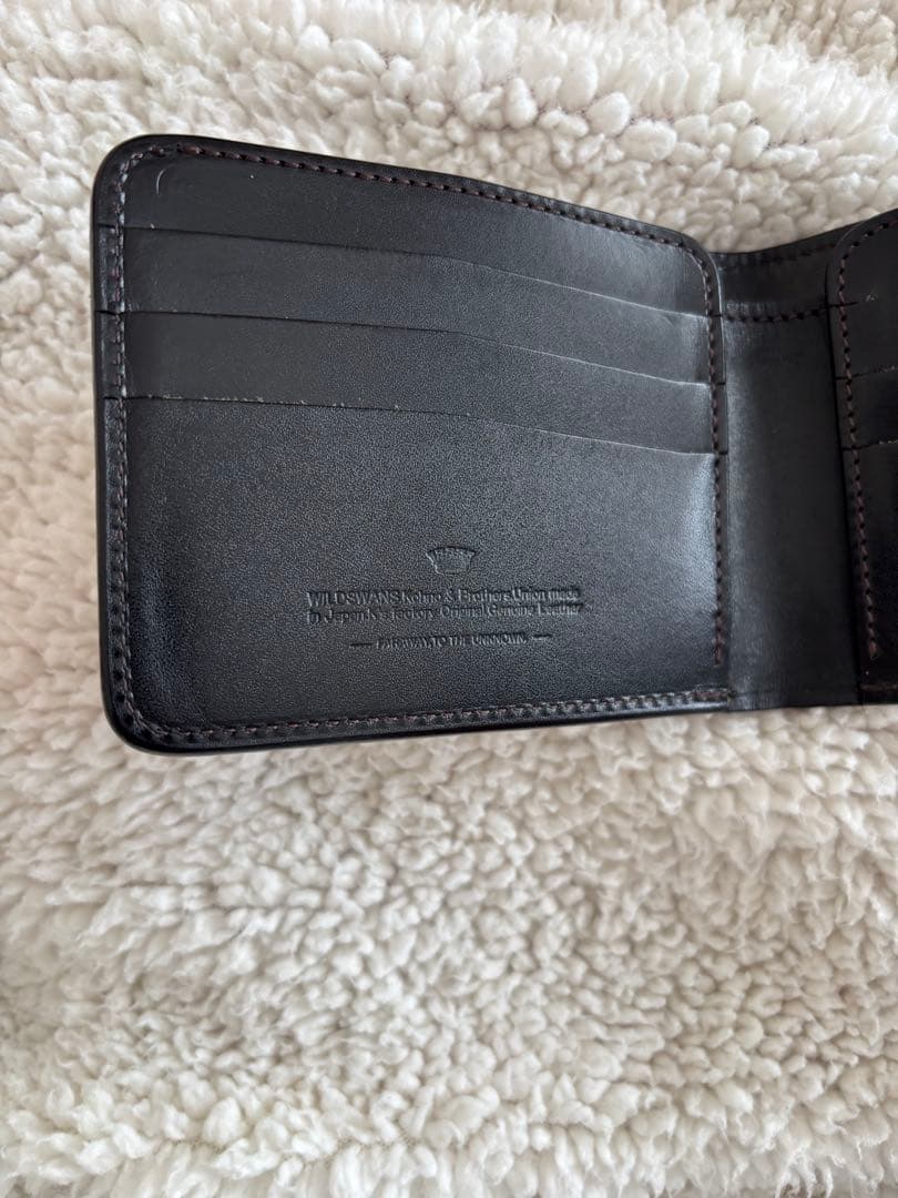 ⭐︎WILD SWANS⭐︎ウィングス レザー 二つ折り財布 ブラック