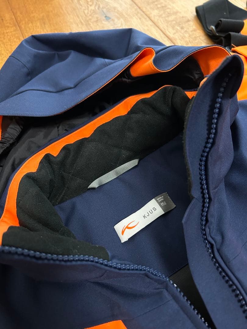 チュース KJUS ジュニア スキーウェア 上下セット 150cm（152）