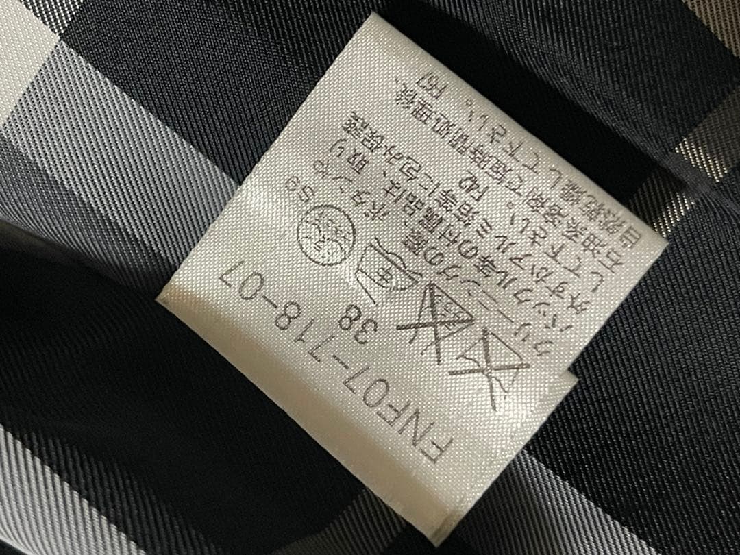 美品　　バーバリーロンドン　コート