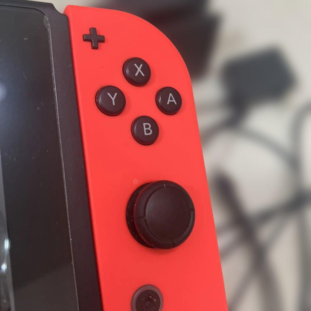 任天堂 Nintendo Switch 本体 ネオンブルー レッドJoy-Con