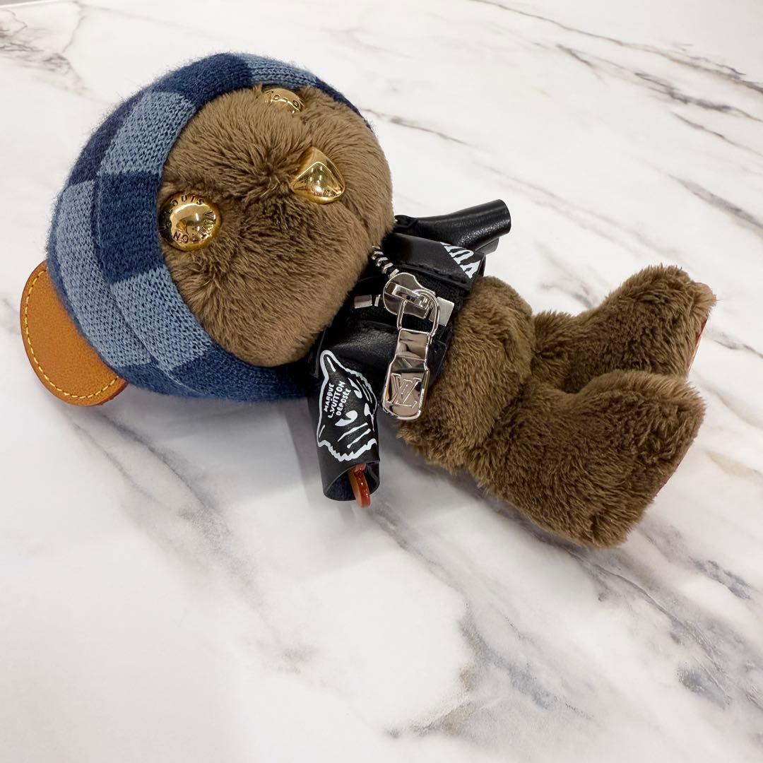 【新作即納】新品未使用 ルイヴィトン バッグチャーム・LV ルイ ベア ブルー