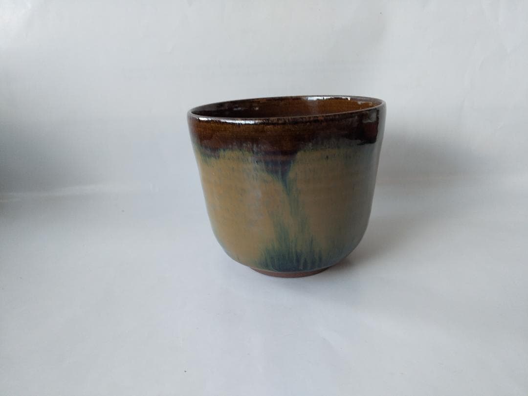 高取焼 火入 高取喜恵 造 共箱 栞 茶道具 茶器 新品 未使用 保管品 です。