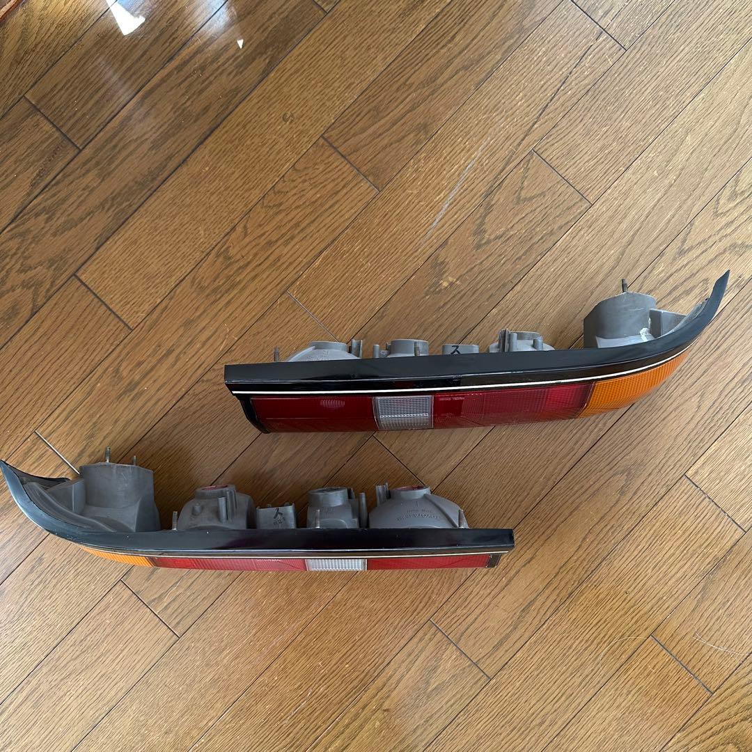 AE86 後期 レビン テールランプ ガーニッシュ 左右セット