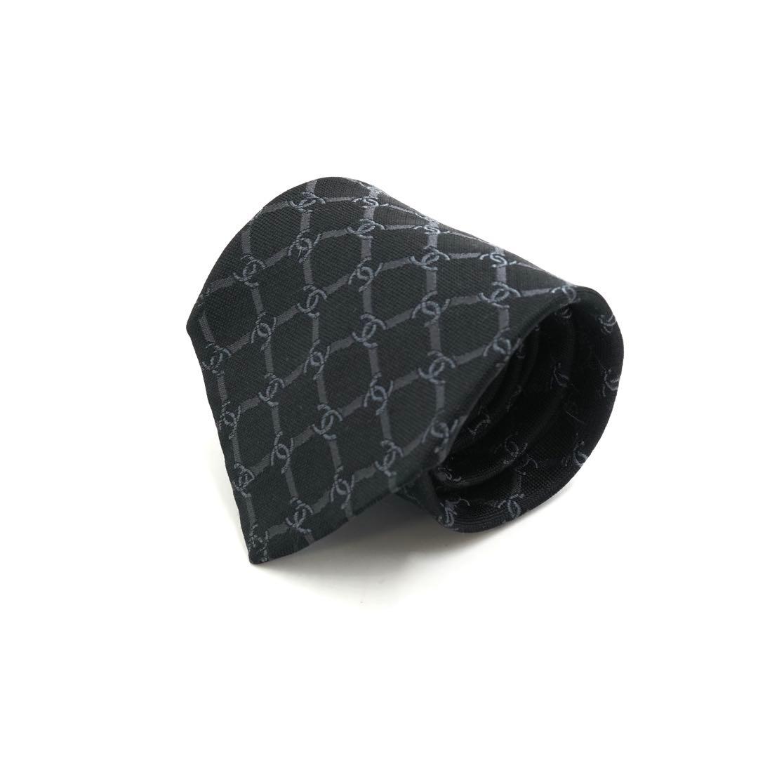 ✨未使用に近い　CHANEL ネクタイ　ココマーク　チェック　チェーン　ブラック