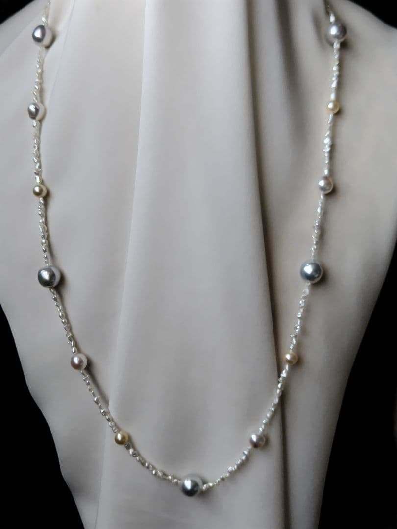 各サイズの、アコヤ真珠、あこや芥子パールの、セミロングネックレス