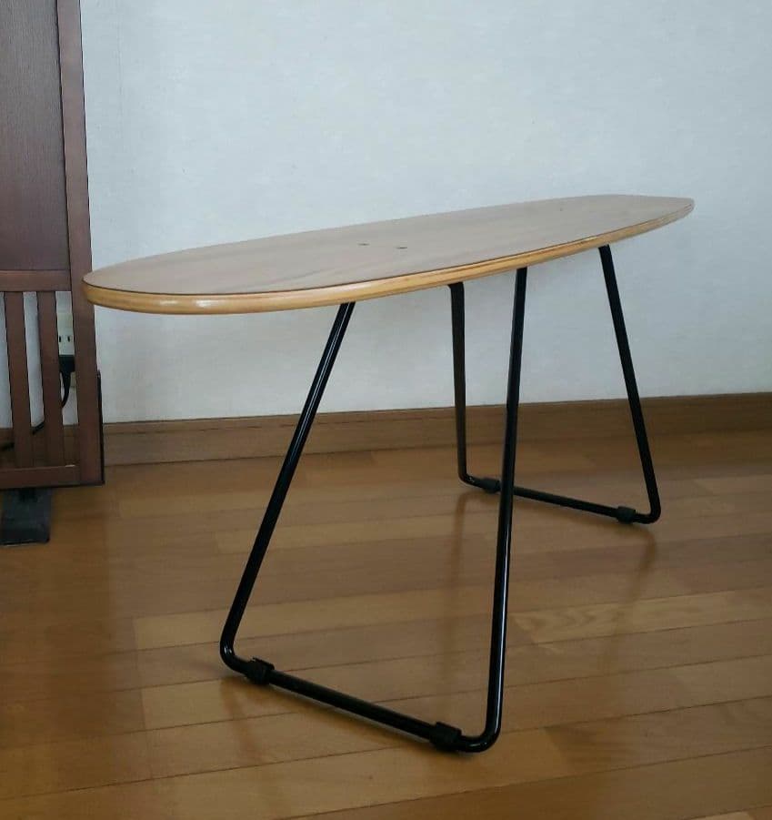 【ROOM ESSENCE/スケートボードテーブル】