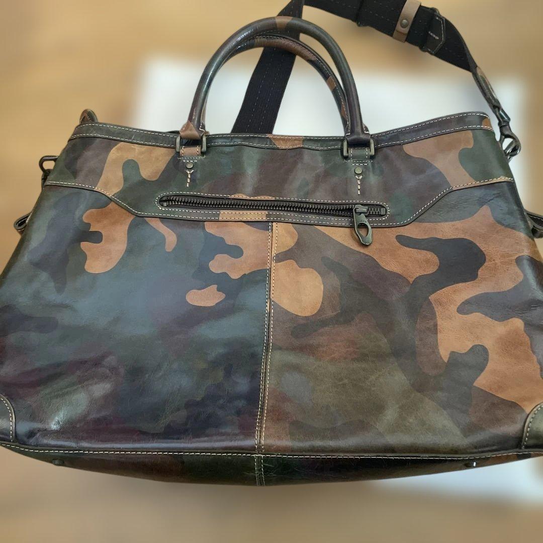アニアリー★迷彩柄レザーショルダーバッグ