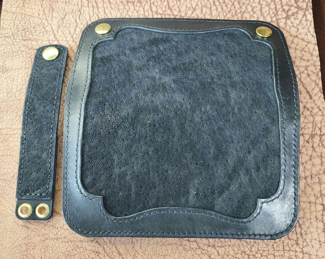 エレファントレザー！トラッカーウォレット 黒象