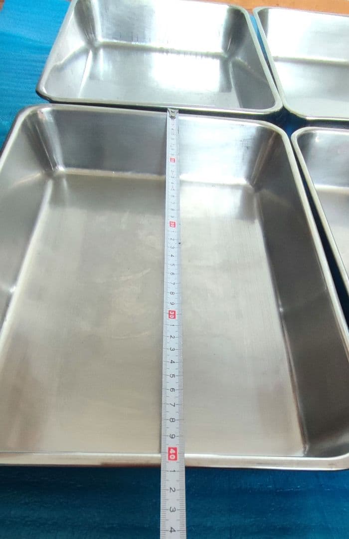 業務用　蓋付きステンレスバット8枚取 4個セット　縦　約41cm　横　約29cm
