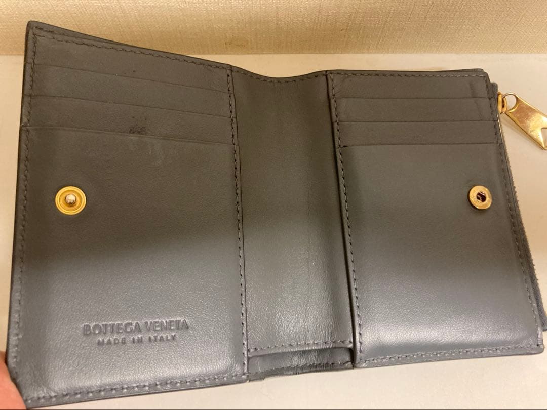 現行/RFID ボッテガヴェネタ カセットスモール 二つ折り財布 グレー