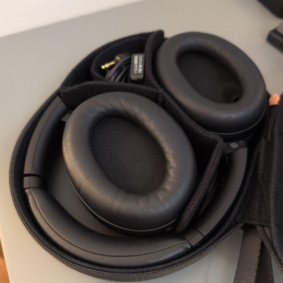 sony ヘッドホン wh-1000xm4　超美品！！