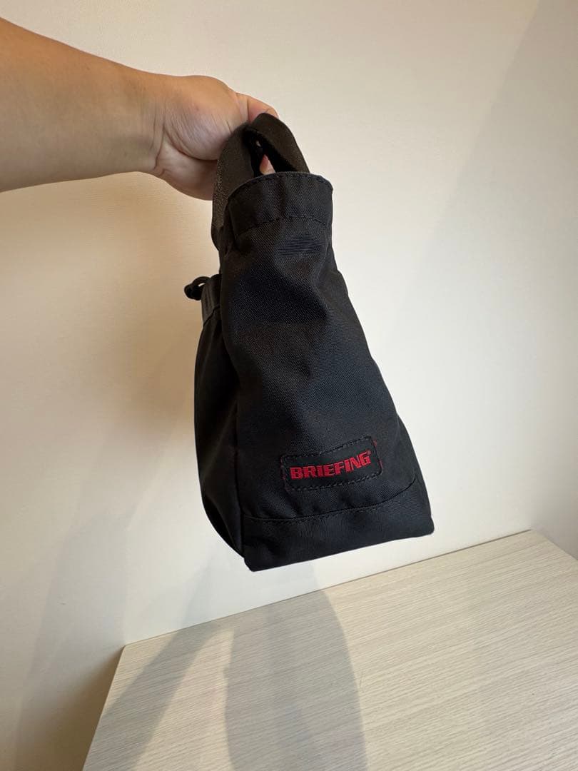 定価2万？くらい　BRIEFING カート用バッグ　黒ナイロントートバッグ